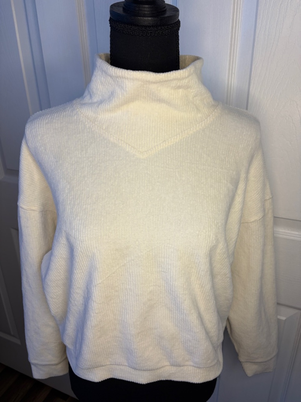 Madewell Ribbed White Funnel Neck Pullover Sweatshirt size small